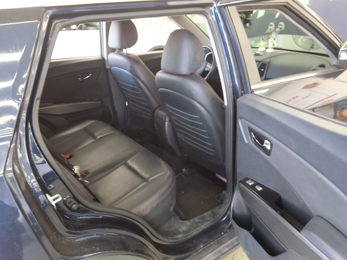 KG MOBILITY (SSANGYONG) TIVOLI AIR DIESEL 2WD IX 2017 - zdjęcie 14