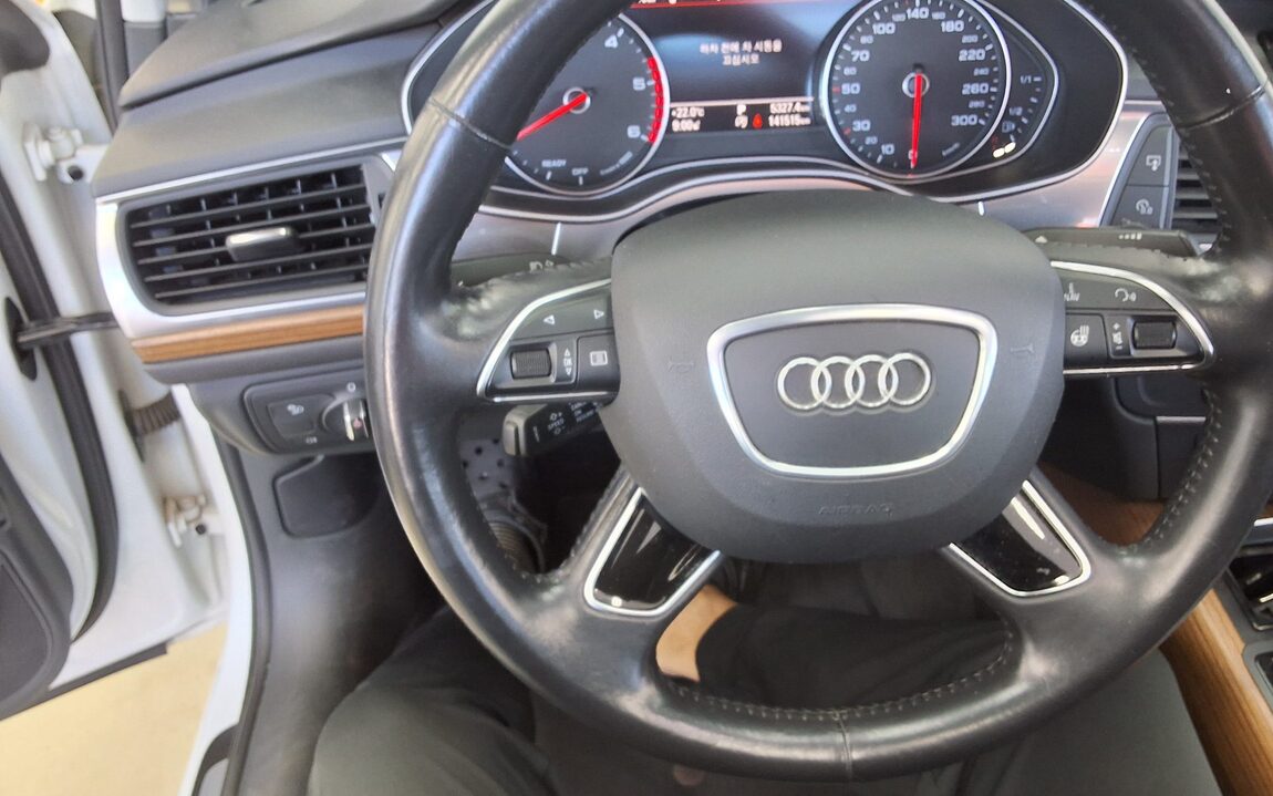 AUDI A6 (4TH GEN) 40 TDI QUATTRO PREMIUM 2016 - zdjęcie 17