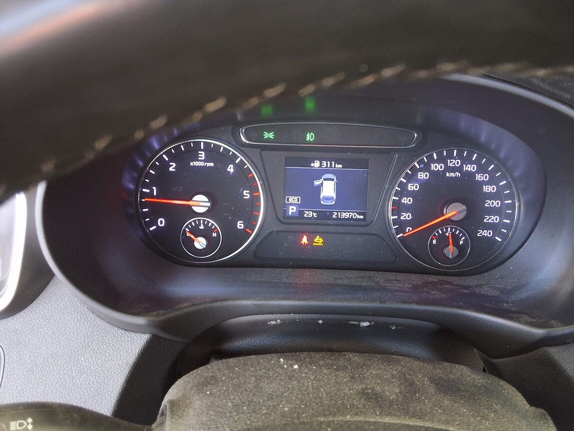 KIA THE NEW SORENTO DIESEL R2.2 2WD NOBLESSE 2019 - zdjęcie 9
