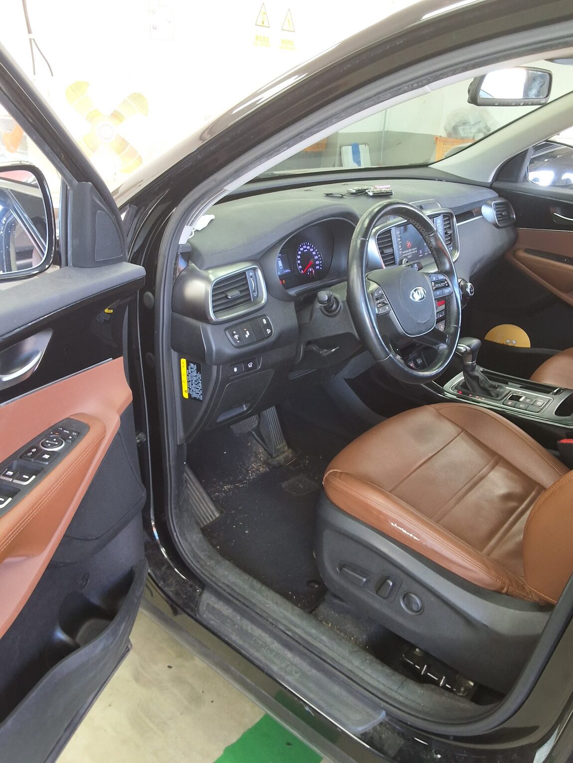 KIA THE NEW SORENTO DIESEL R2.2 2WD NOBLESSE 2019 - zdjęcie 10