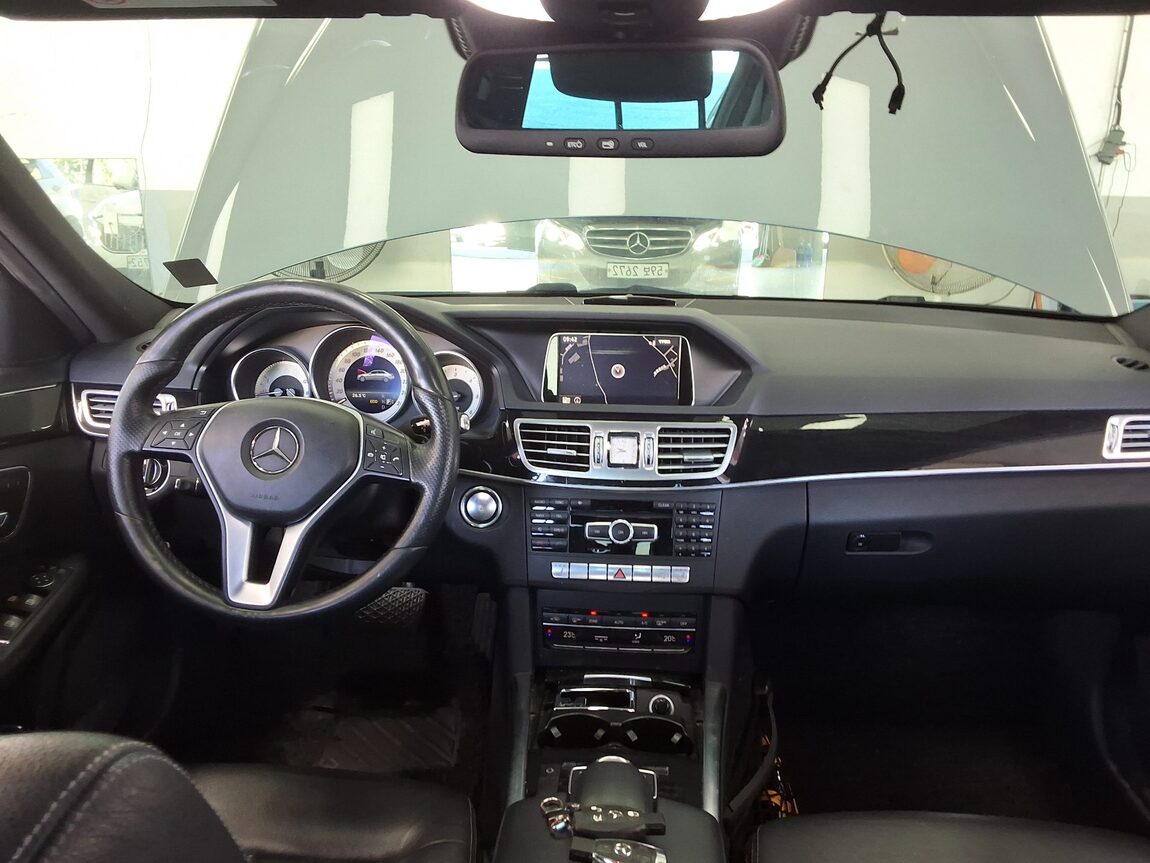 MERCEDES-BENZ E-CLASS (4TH GEN) E250 CDI 4MATIC 2014 - zdjęcie 11