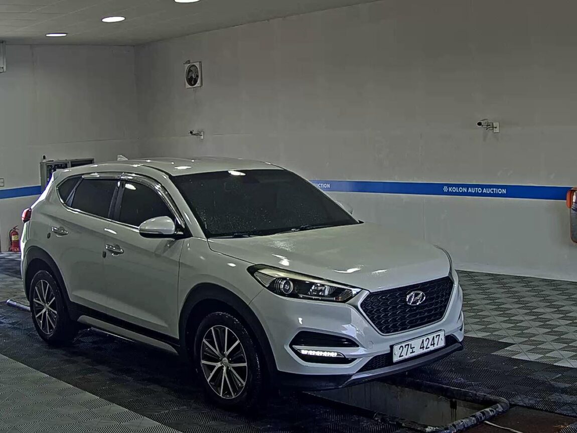 HYUNDAI ALL NEW TUCSON DIESEL 1.7 2WD STYLE FEVER 2017 - zdjęcie 3