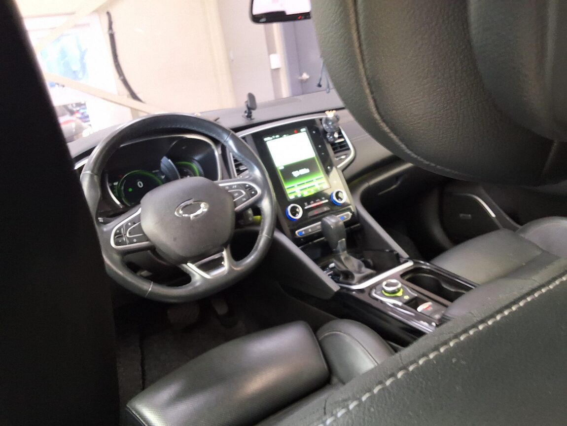 RENAULT (SAMSUNG) SM6 2.0 GDe LE 2016 - zdjęcie 12