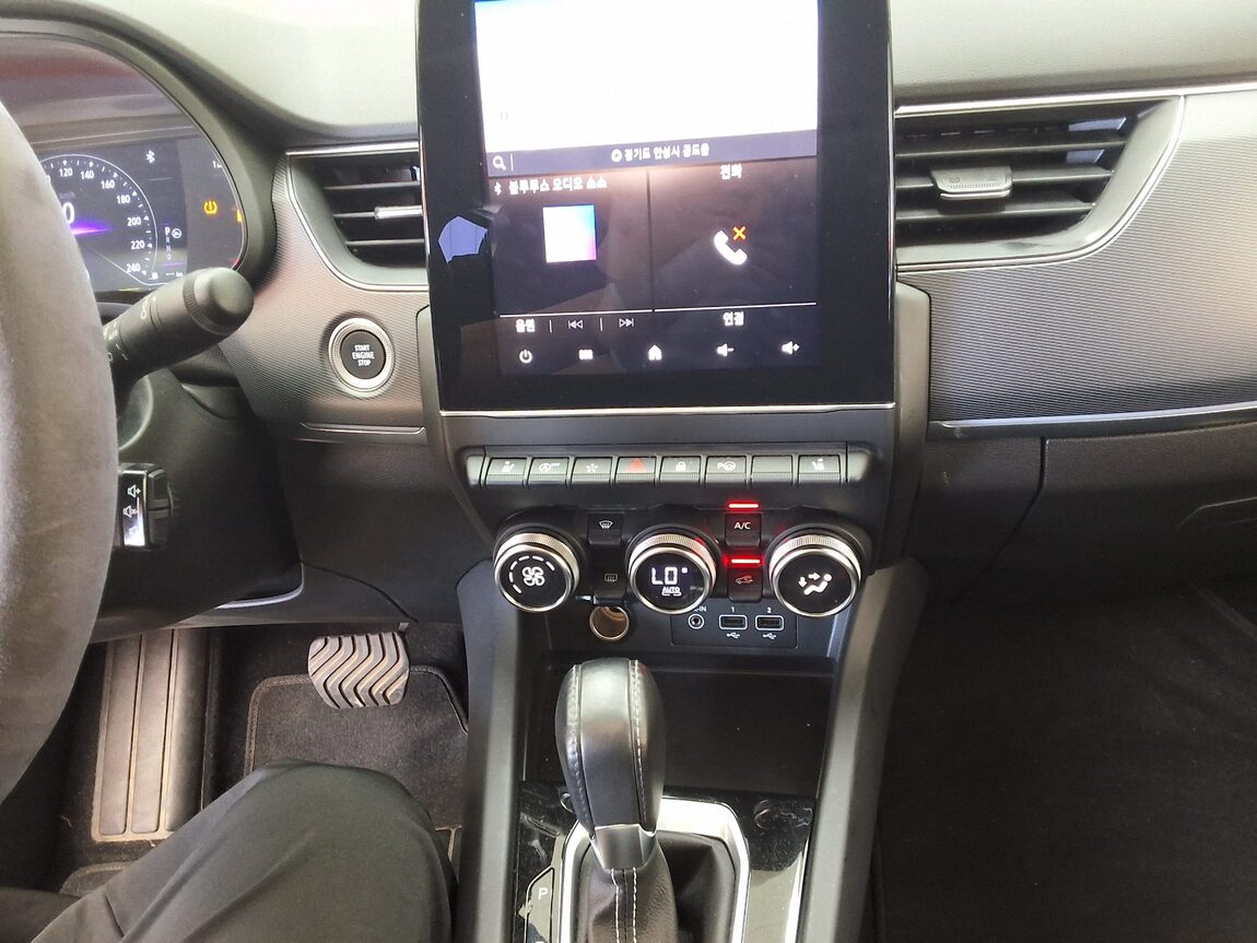 RENAULT (SAMSUNG) XM3 1.3 TCe RE SIGNATURE 2022 - zdjęcie 24