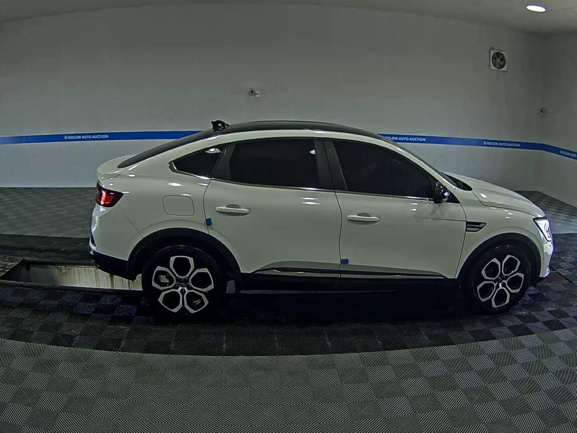 RENAULT (SAMSUNG) XM3 1.3 TCe RE SIGNATURE 2022 - zdjęcie 4
