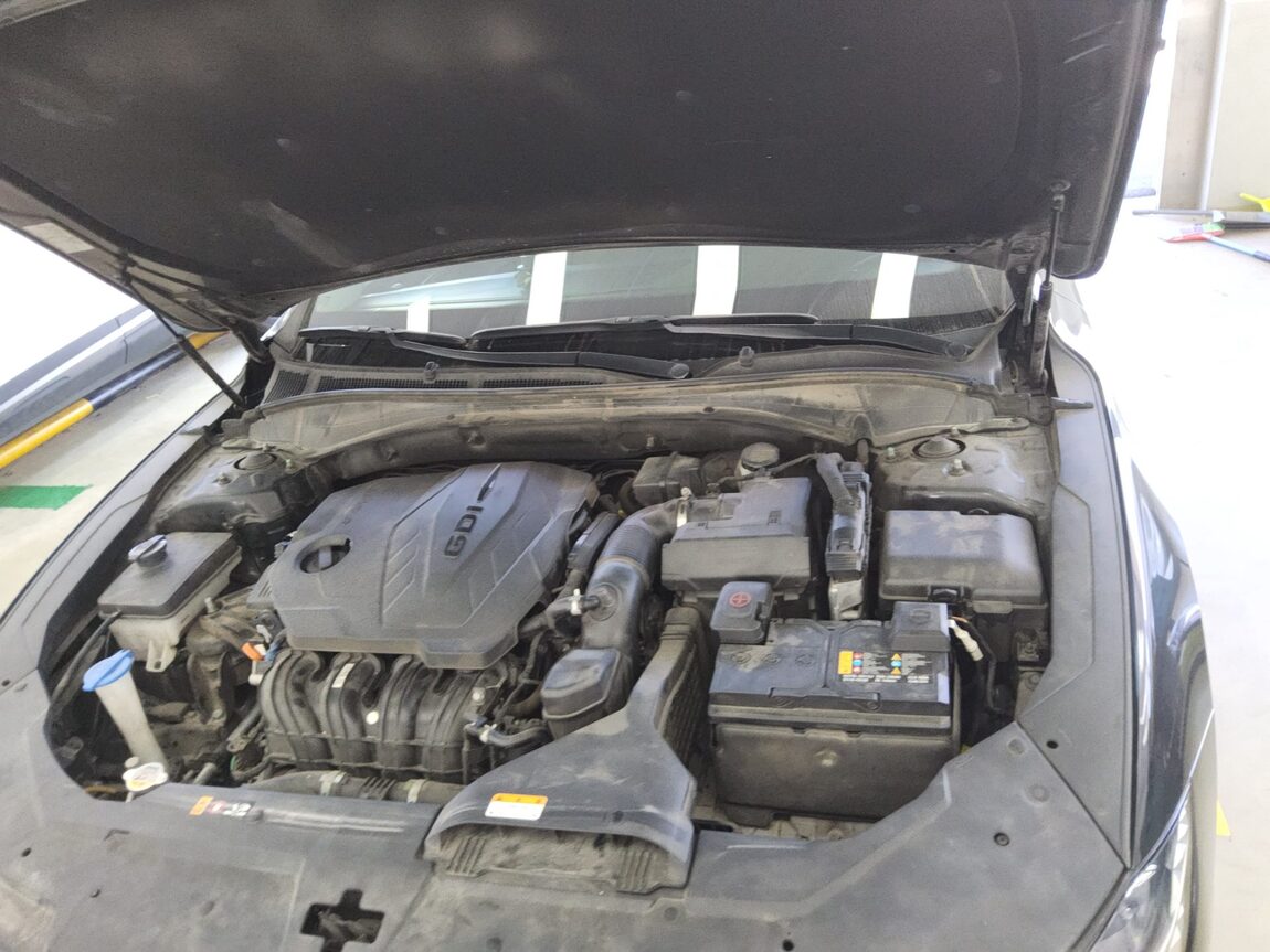 HYUNDAI THE NEW GRANDEUR IG GASOLINE 2.5 LE BLANC 2022 - zdjęcie 20