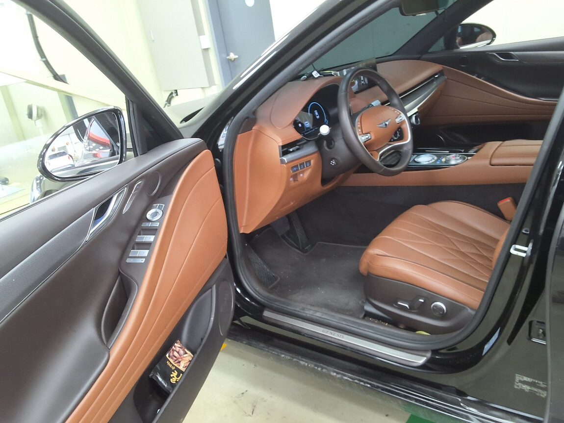 GENESIS THE ALL NEW G80 GASOLINE 2.5 AWD BASE MODEL 2022 - zdjęcie 11