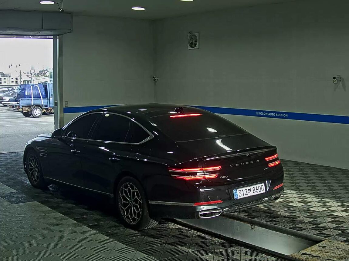 GENESIS THE ALL NEW G80 GASOLINE 2.5 AWD BASE MODEL 2022 - zdjęcie 6