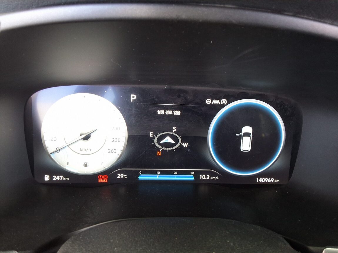 HYUNDAI THE NEW SANTA FE DIESEL 2.2 2WD PRESTIGE 2021 - zdjęcie 9