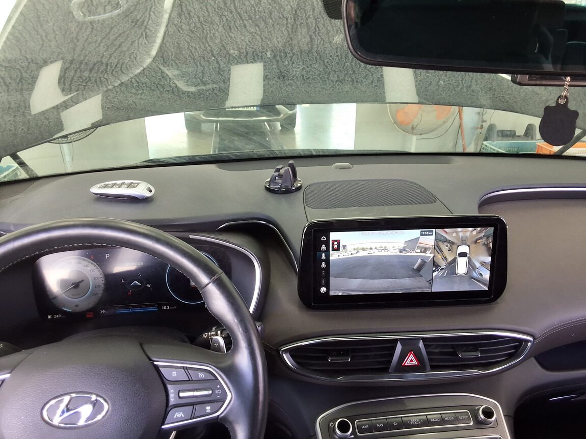 HYUNDAI THE NEW SANTA FE DIESEL 2.2 2WD PRESTIGE 2021 - zdjęcie 18