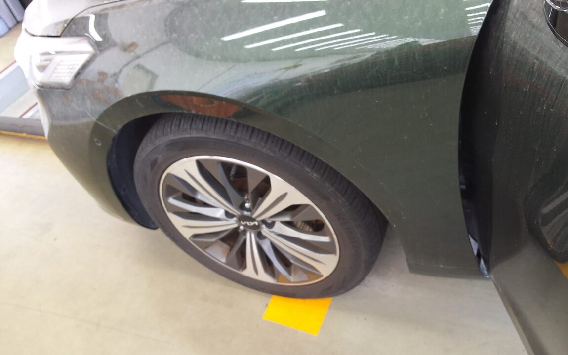 KIA K8 3.5 LPi RENTAL CAR PRESTIGE 2022 - zdjęcie 24