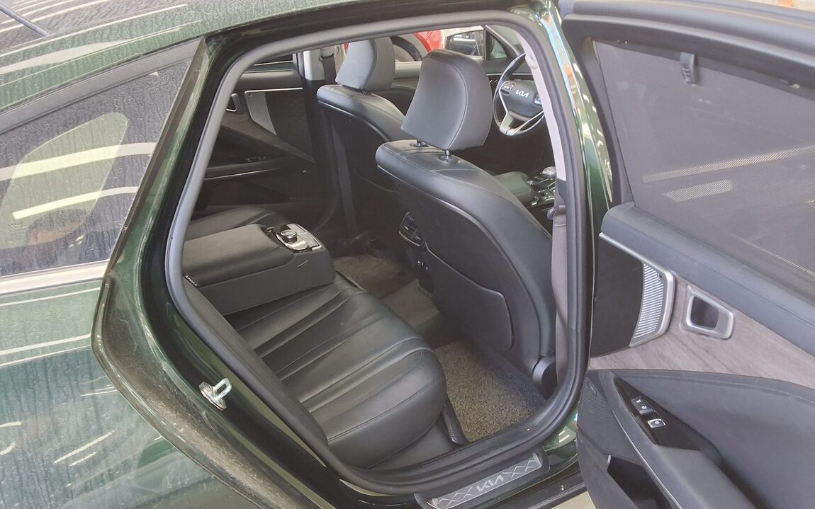 KIA K8 3.5 LPi RENTAL CAR PRESTIGE 2022 - zdjęcie 13