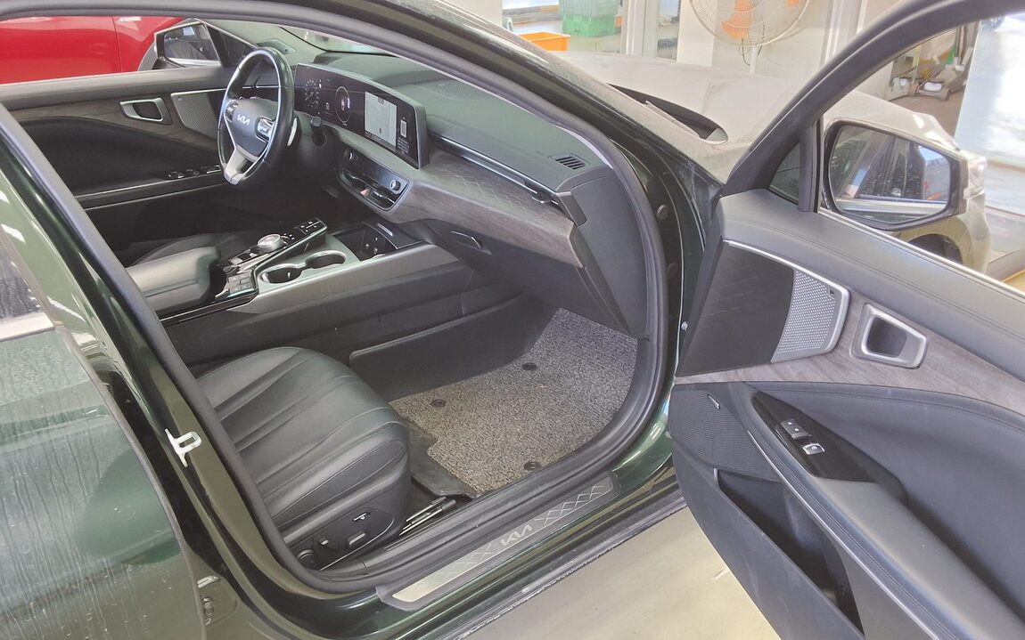 KIA K8 3.5 LPi RENTAL CAR PRESTIGE 2022 - zdjęcie 14