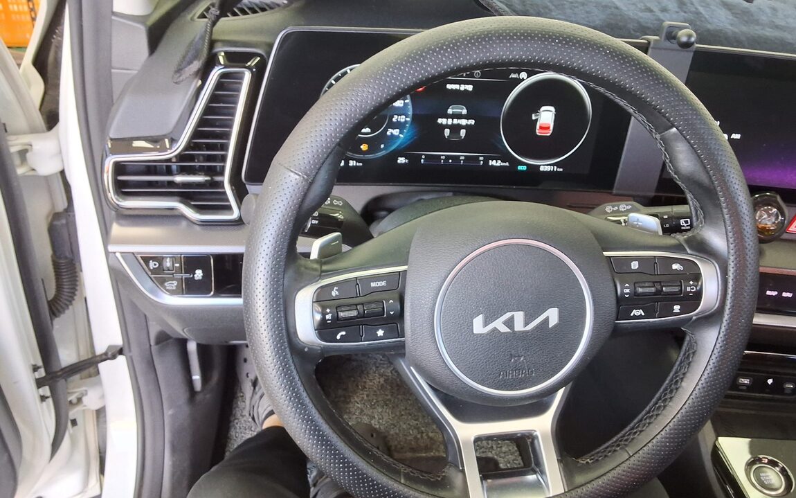 KIA THE ALL NEW SPORTAGE 2.0 DIESEL 2WD NOBLESSE GRAVITY 2022 - zdjęcie 10