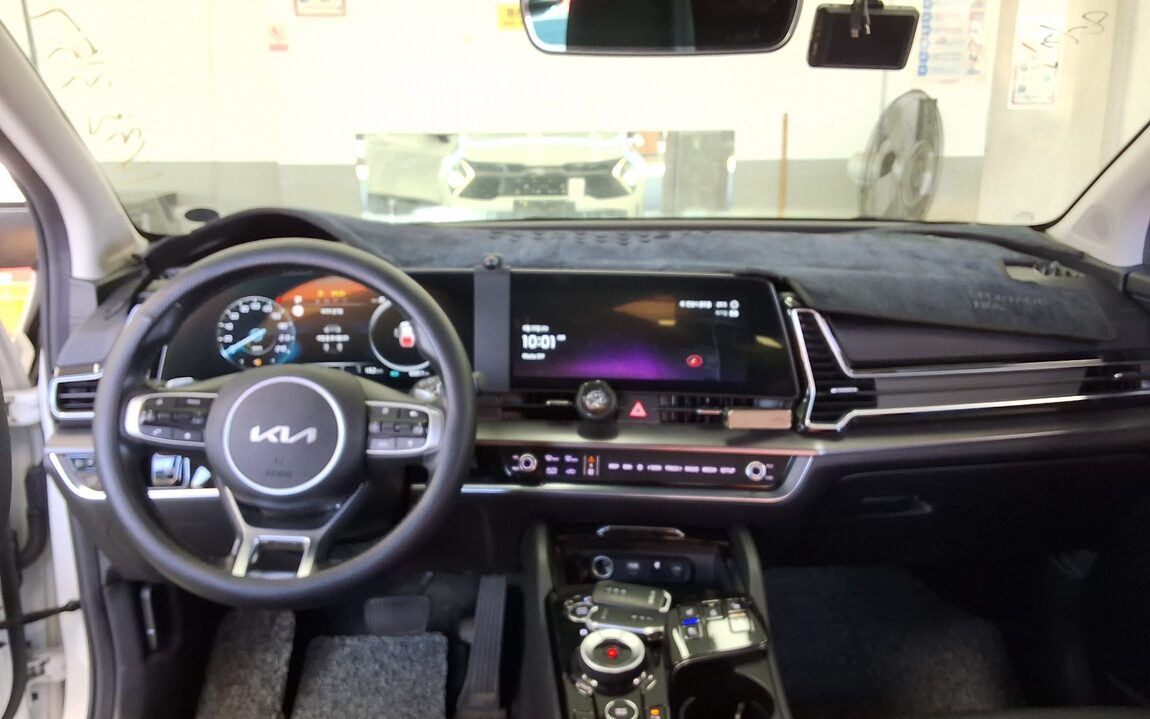 KIA THE ALL NEW SPORTAGE 2.0 DIESEL 2WD NOBLESSE GRAVITY 2022 - zdjęcie 4