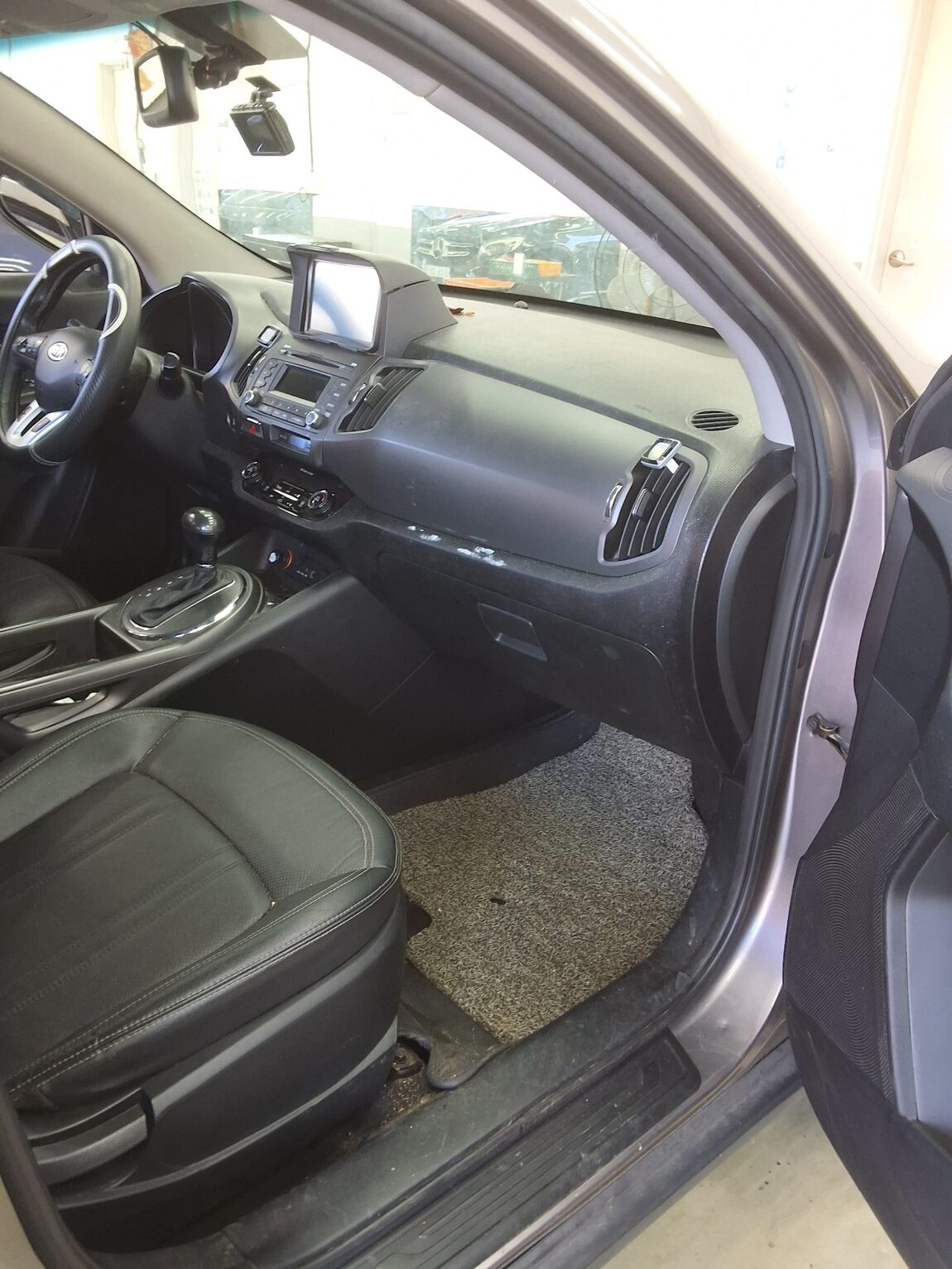 KIA SPORTAGE R DIESEL R2.0 2WD TLX LUXURY MODEL 2012 - zdjęcie 14