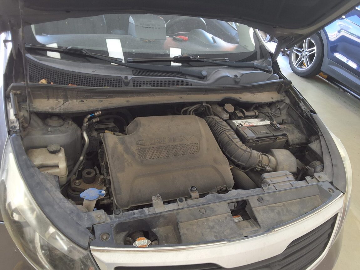 KIA SPORTAGE R DIESEL R2.0 2WD TLX LUXURY MODEL 2012 - zdjęcie 18