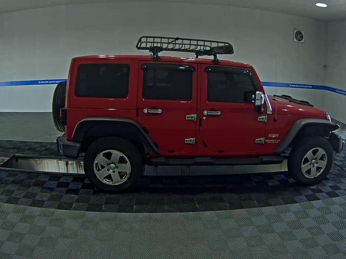 JEEP WRANGLER (JK) 2.8 SAHARA 4-DOOR 2012 - zdjęcie 4