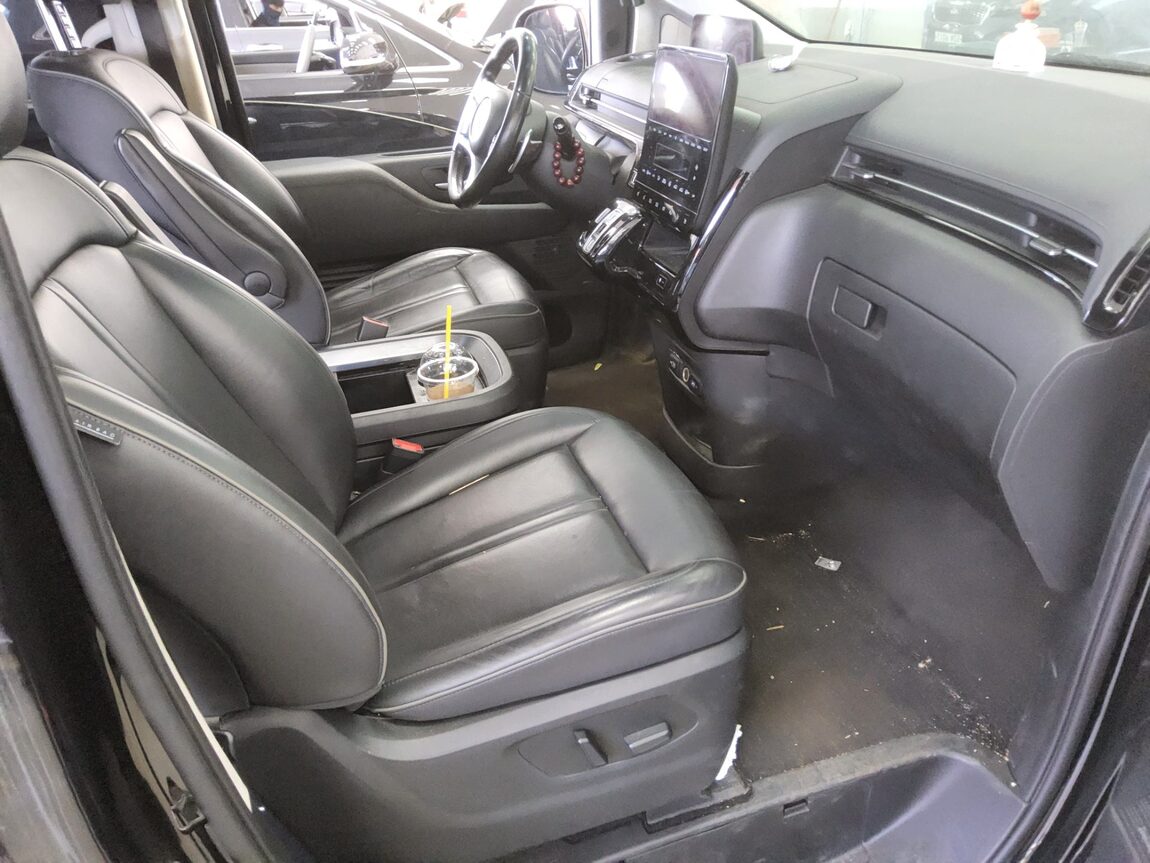 HYUNDAI STARIA 2.2 DIESEL LOUNGE 9-SEATER 4WD INSPIRATION 2022 - zdjęcie 14