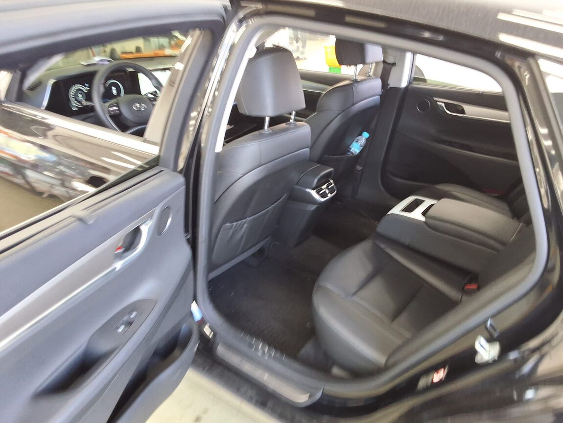 HYUNDAI THE NEW GRANDEUR IG GASOLINE 2.5 LE BLANC 2023 - zdjęcie 13