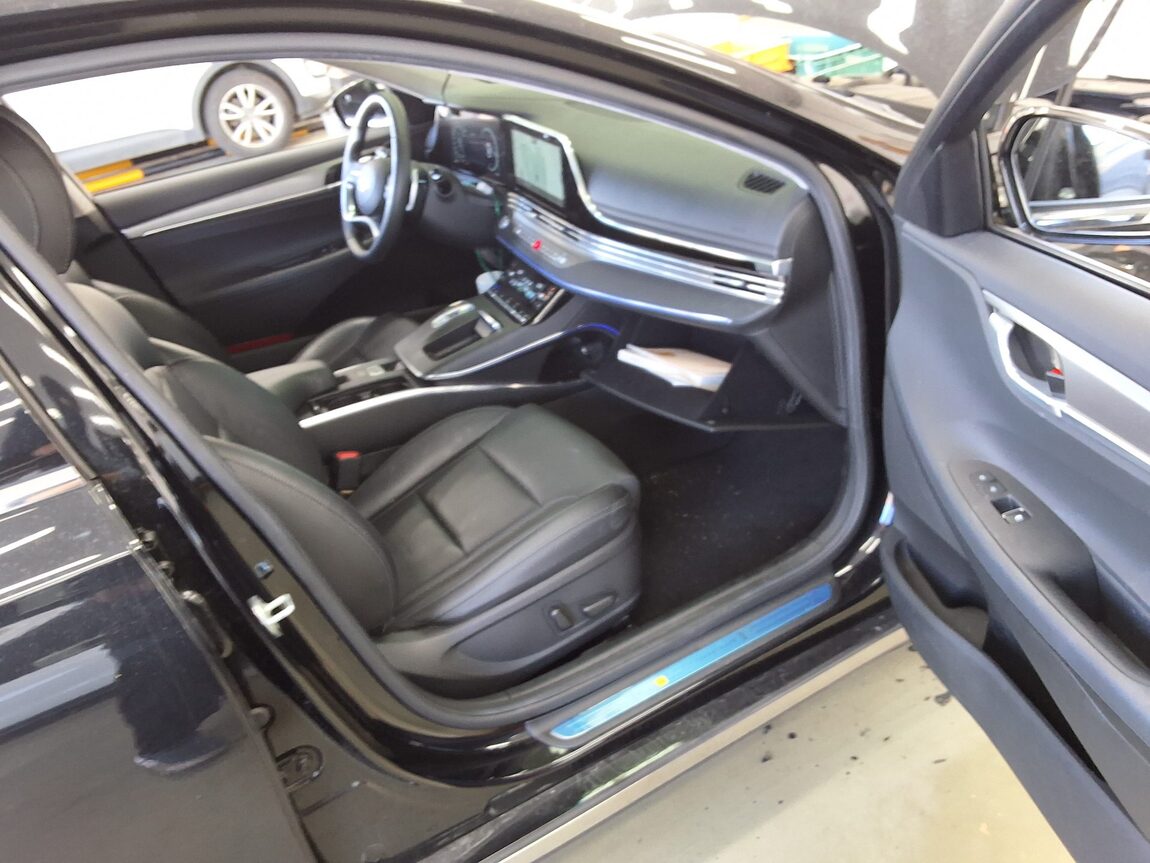 HYUNDAI THE NEW GRANDEUR IG GASOLINE 2.5 LE BLANC 2023 - zdjęcie 15