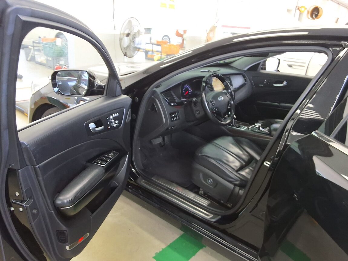 KIA K9 (KH) 3.8 GDI PRESTIGE SPECIAL 2013 - zdjęcie 10
