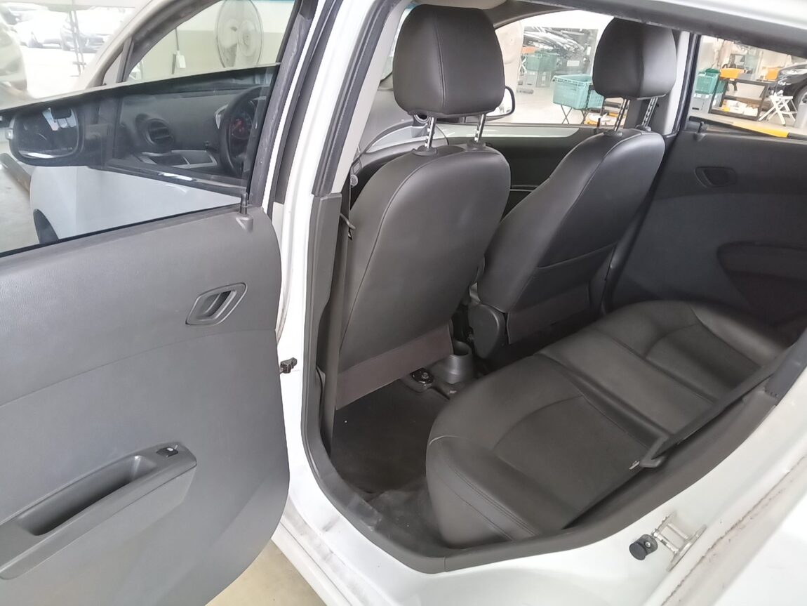 CHEVROLET (DAEWOO) SPARK GASOLINE LT 2014 - zdjęcie 12