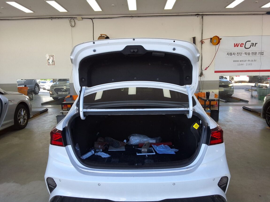 KIA THE NEW K3 1.6 GASOLINE TRENDY 2022 - zdjęcie 16