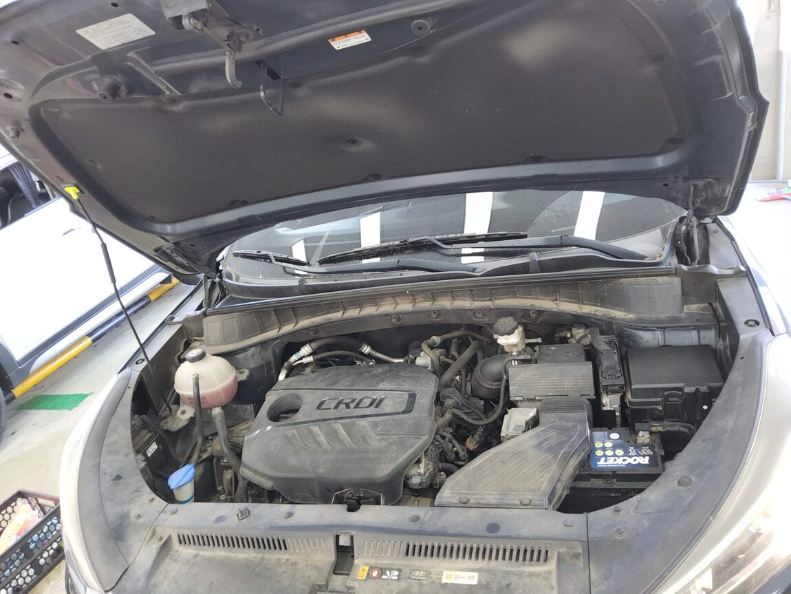 HYUNDAI NEW TUCSON 1.6 DIESEL 2WD MODERN 2019 - zdjęcie 20