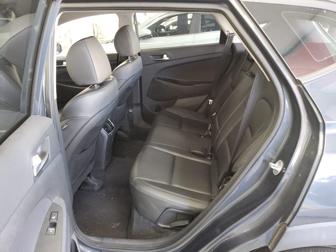 HYUNDAI NEW TUCSON 1.6 DIESEL 2WD MODERN 2019 - zdjęcie 12