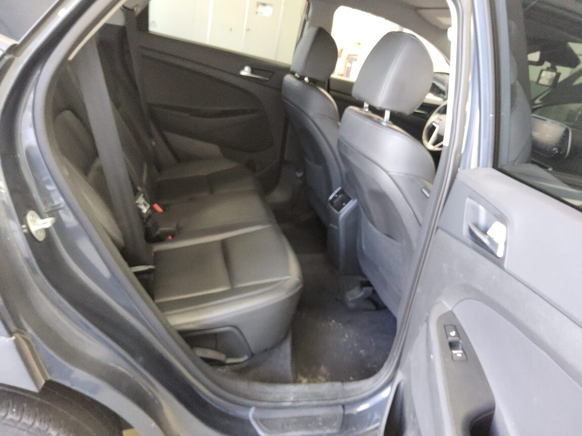 HYUNDAI NEW TUCSON 1.6 DIESEL 2WD MODERN 2019 - zdjęcie 13