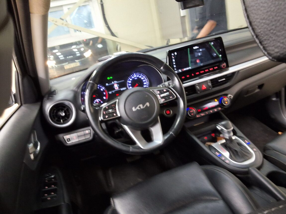 KIA THE NEW K3 1.6 GASOLINE PRESTIGE 2022 - zdjęcie 12