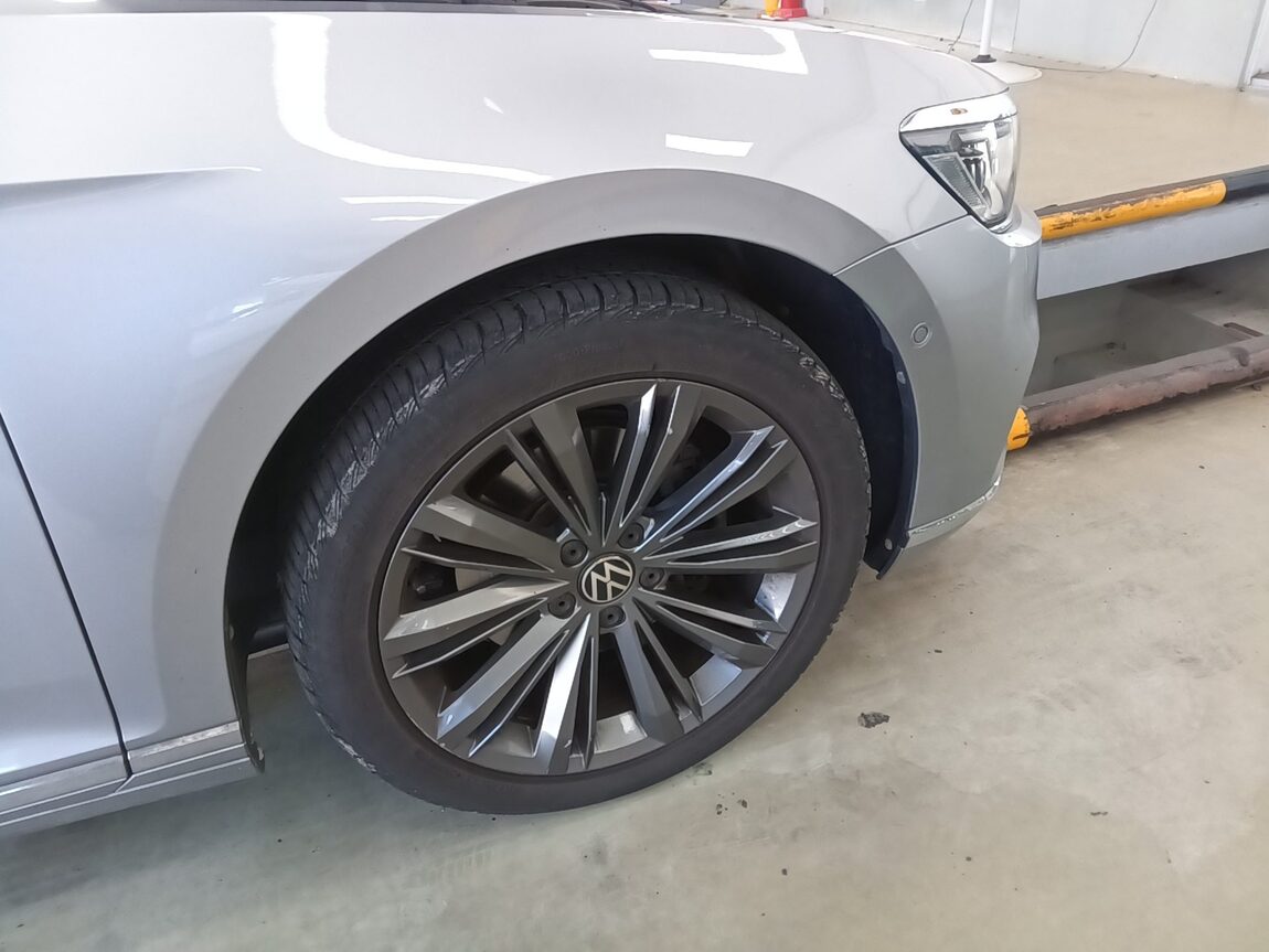 VOLKSWAGEN PASSAT GT (8TH GEN) 2.0 TDI 4MOTION PRESTIGE 2021 - zdjęcie 29