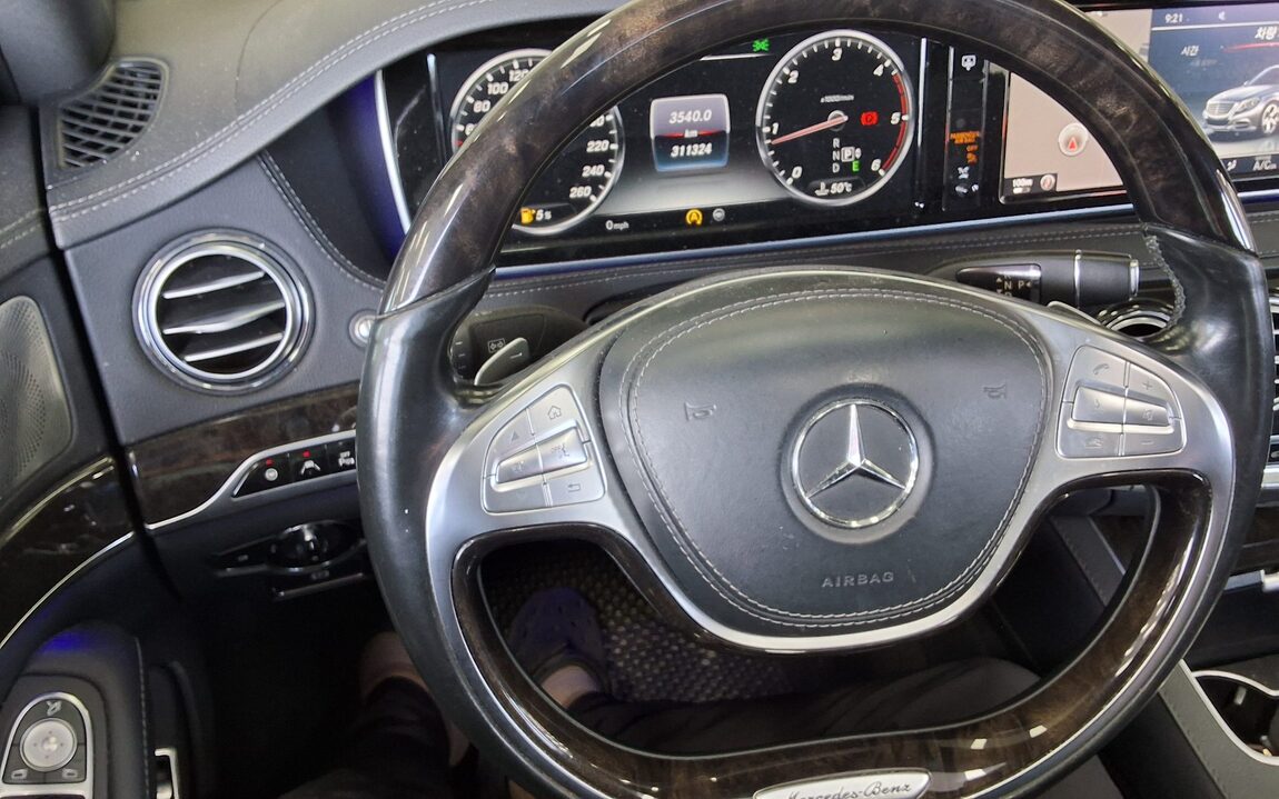 MERCEDES-BENZ S-CLASS (6TH GEN) S350L BLUETEC 4MATIC 2015 - zdjęcie 17