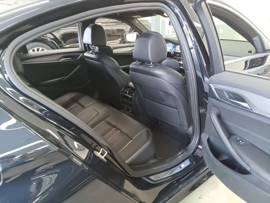 BMW 5 SERIES (7TH GEN) 530i xDRIVE M SPORT PACK 2018 - zdjęcie 13