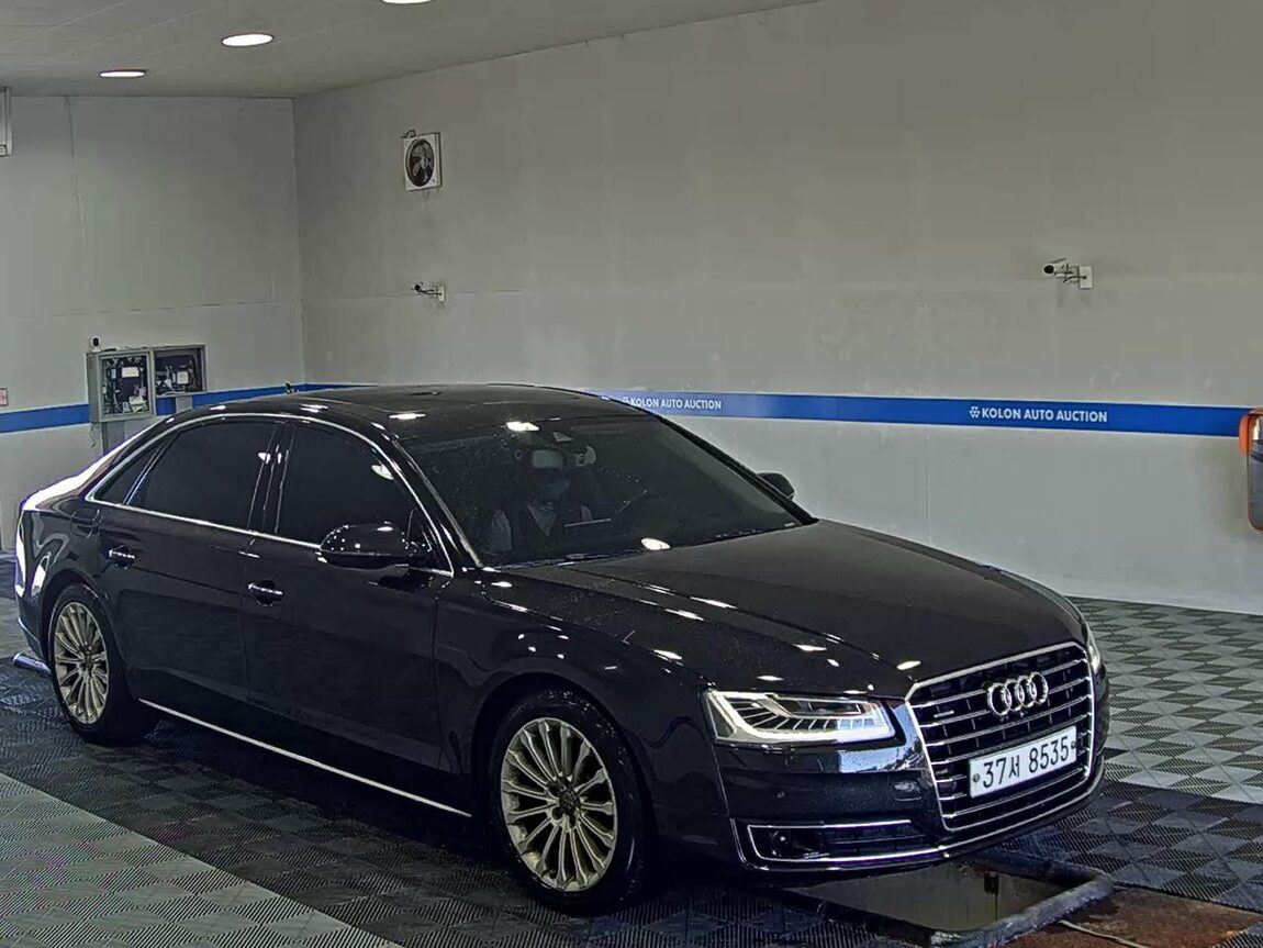 AUDI A8 (3RD GEN) 50 TFSI QUATTRO LWB 2015 - zdjęcie 3