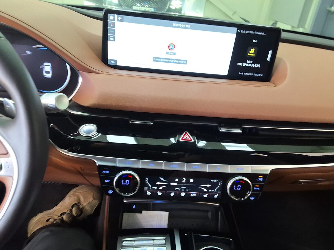 GENESIS THE ALL NEW G80 GASOLINE 2.5 AWD BASE MODEL 2023 - zdjęcie 24