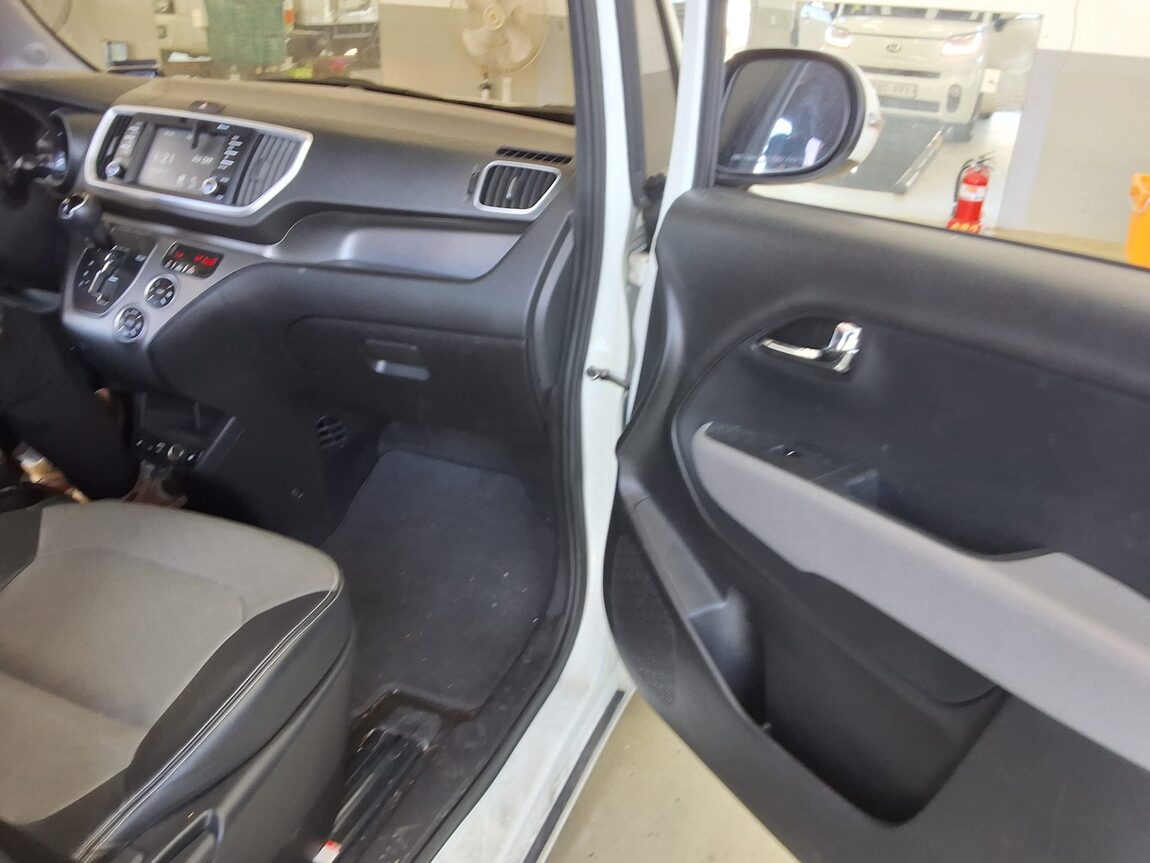 KIA THE NEW RAY 1.0 GASOLINE PRESTIGE 2018 - zdjęcie 14