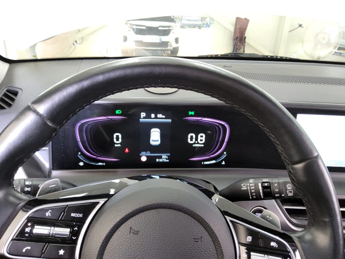 KIA THE NEW SELTOS 2.0 GASOLINE 2WD PRESTIGE 2024 - zdjęcie 9