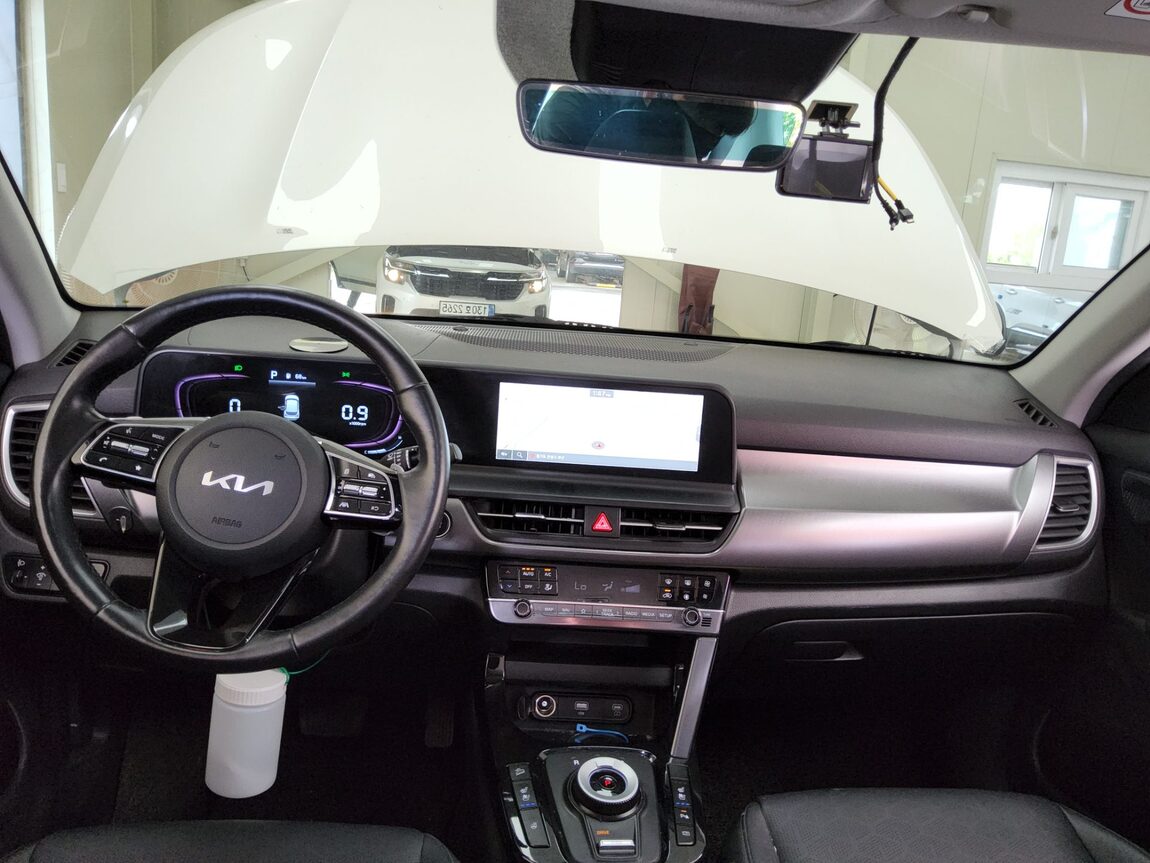 KIA THE NEW SELTOS 2.0 GASOLINE 2WD PRESTIGE 2024 - zdjęcie 11