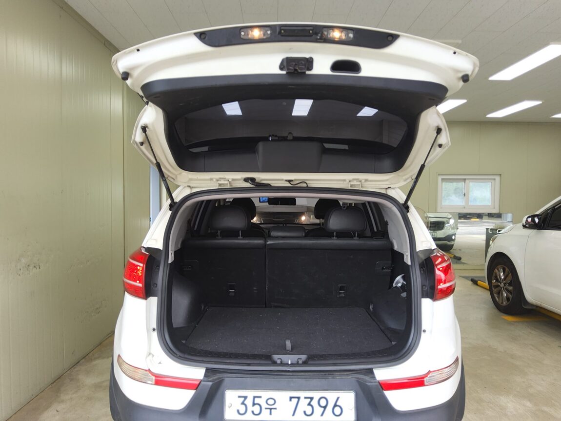 KIA SPORTAGE R DIESEL R2.0 2WD TLX PREMIUM MODEL 2012 - zdjęcie 15