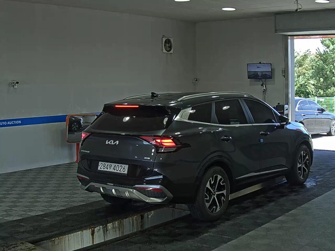 KIA THE ALL NEW SPORTAGE HYBRID 1.6 HEV NOBLESSE 2023 - zdjęcie 5