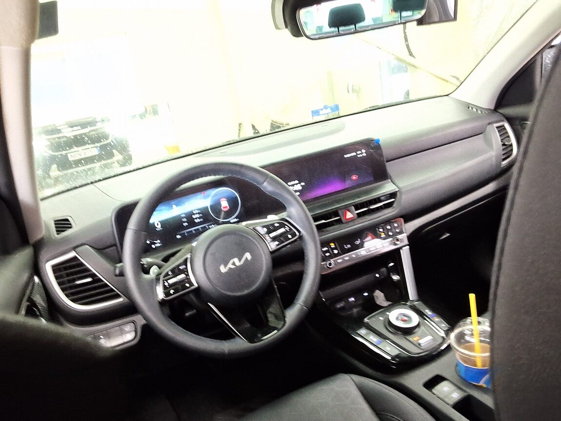 KIA THE NEW SELTOS 2.0 GASOLINE 2WD SIGNATURE 2024 - zdjęcie 12