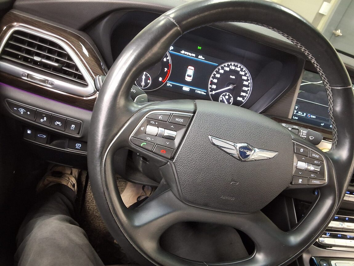 GENESIS EQ900 3.3 TURBO AWD PREMIUM LUXURY 2016 - zdjęcie 23