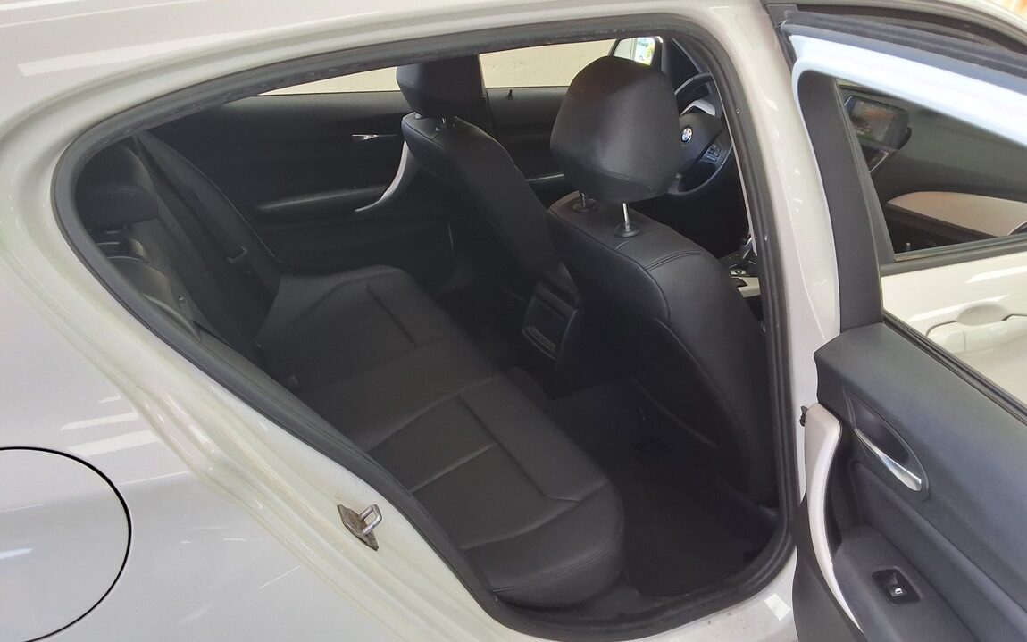 BMW 1 SERIES (2ND GEN) 5-DOOR 118d JOY 2016 - zdjęcie 13