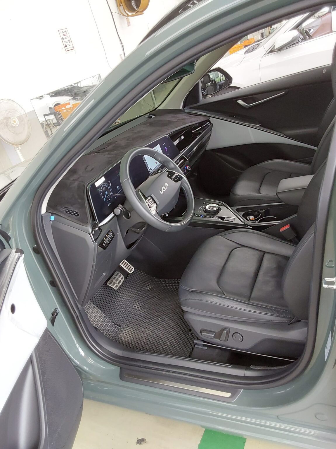 KIA THE ALL NEW NIRO 1.6 HEV SIGNATURE 2024 - zdjęcie 10
