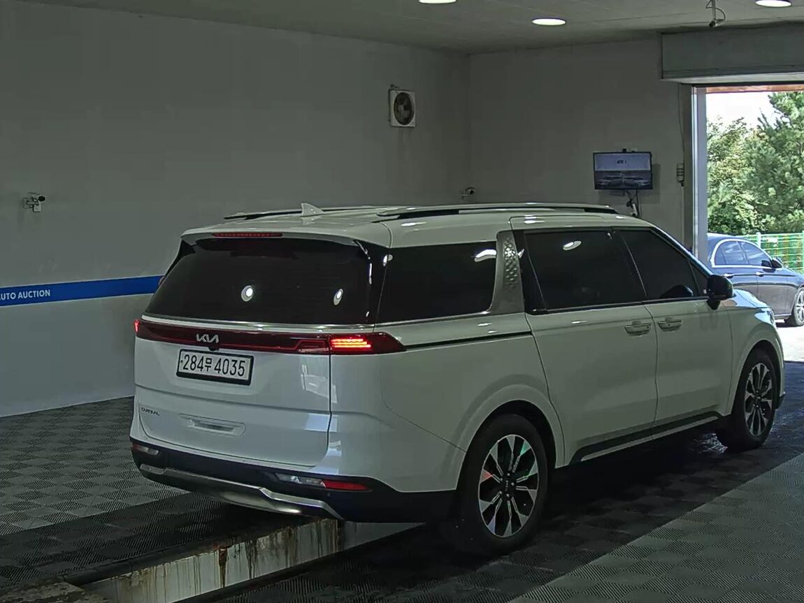 KIA THE NEW CARNIVAL (KA4) 9-SEATER DIESEL NOBLESSE 2023 - zdjęcie 5