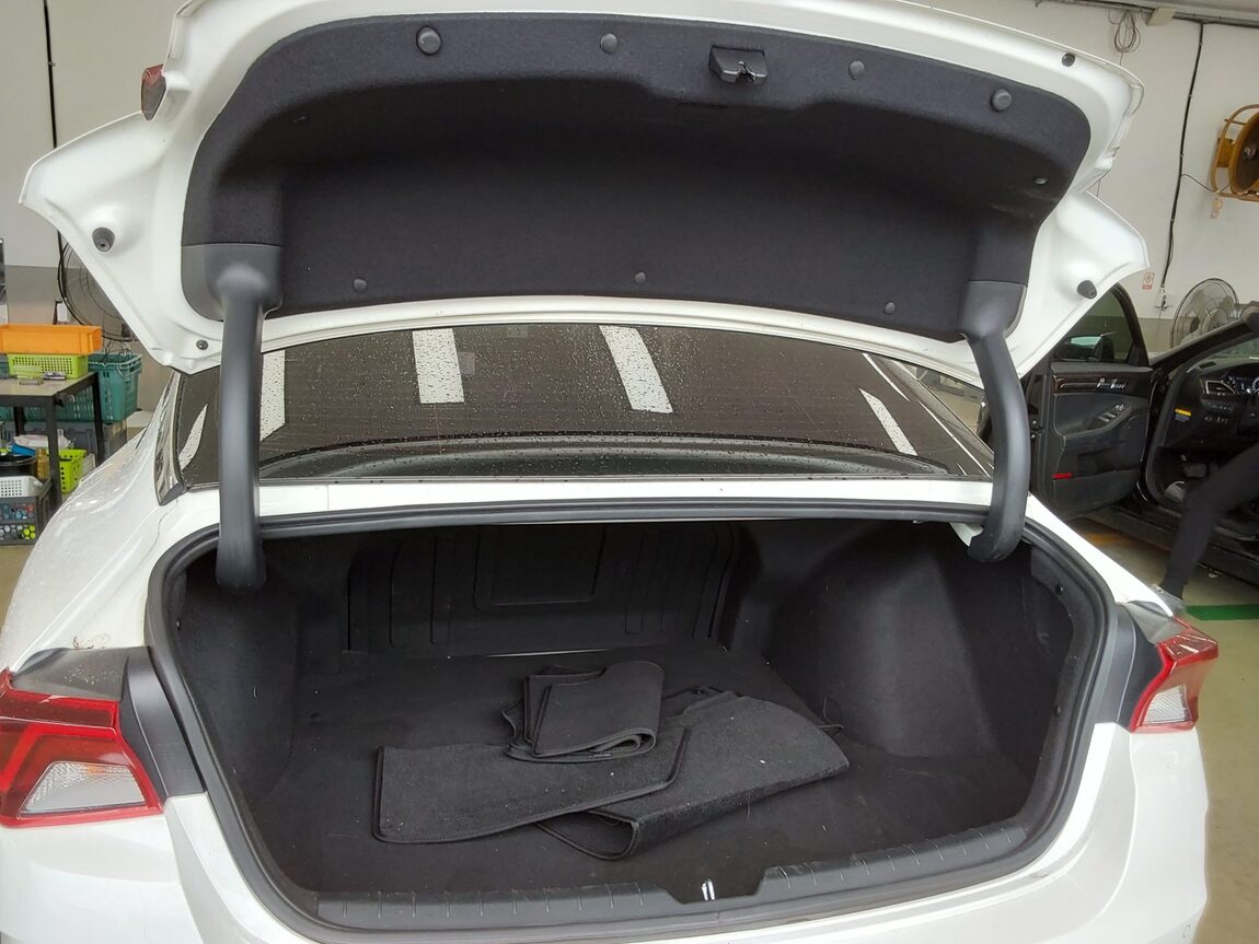 KIA NEW K5 (DL3) 2.0 GASOLINE NOBLESSE 2023 - zdjęcie 15