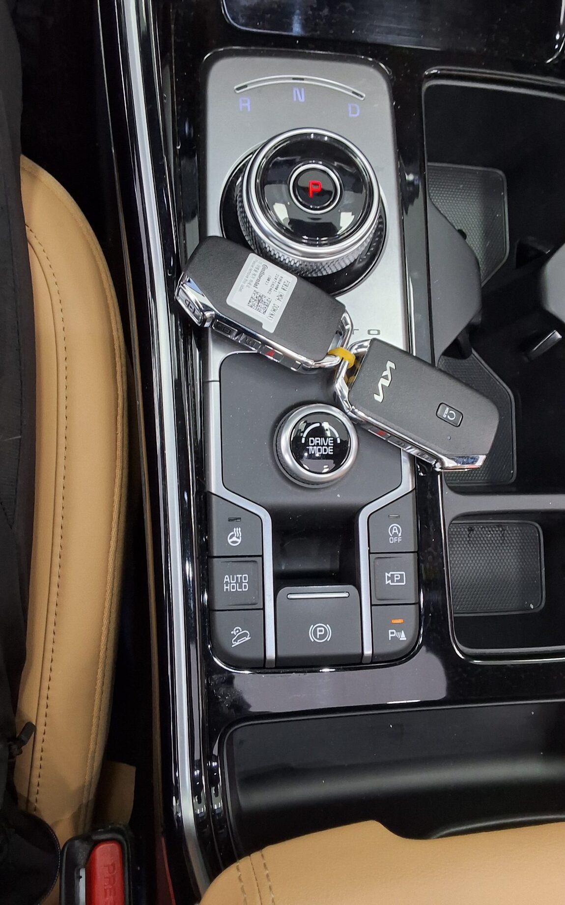 KIA NEW SORENTO (MQ4) 2.5 GASOLINE 2WD PRESTIGE 2022 - zdjęcie 20