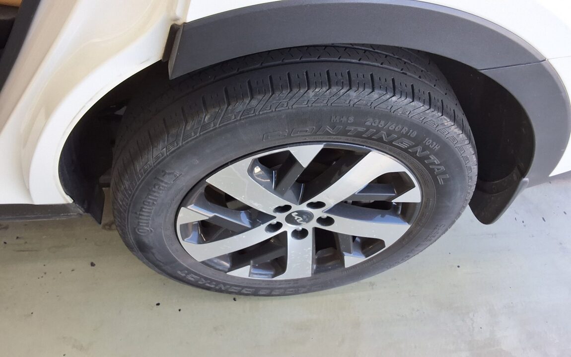 KIA NEW SORENTO (MQ4) 2.5 GASOLINE 2WD PRESTIGE 2022 - zdjęcie 24